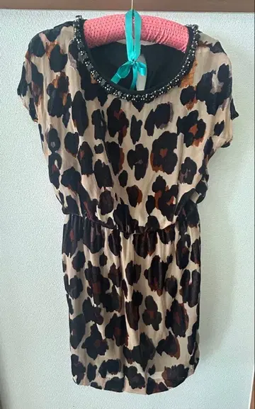 그레이스 콘티넨탈 원피스 36