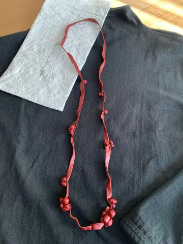 요건 레일 가죽 목걸이