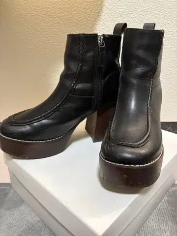 JEANASIS 블랙 부츠 24.0-24.5cm