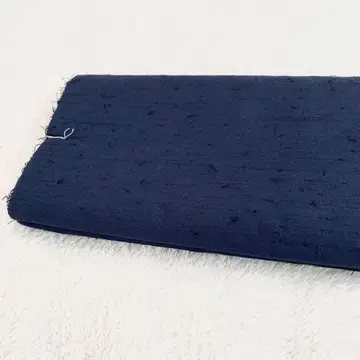 히게츠무기 남자 기모노 앙상블 순수 실크 중고품 네이비 옷감 pt078