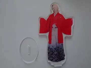 꿈을 먹는 NEON 하카마 아크릴 스탠드 츠바키