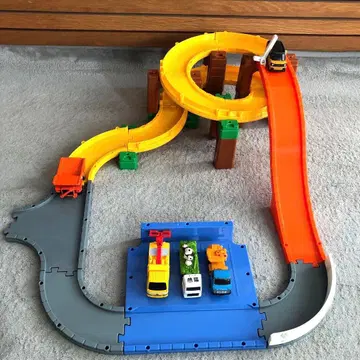 토미카 5대 포함! 베이직 도로 세트 토미카 시스템