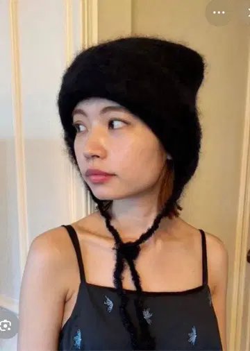 2024 미사용 새상품 에디트포르루 모헤어 니트 모자 끈 포함