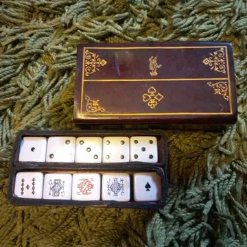 주사위 (케이스) 10개