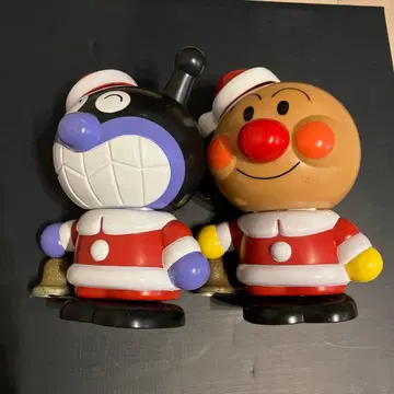 호빵맨 세균맨 산타 코스튬 피규어 태엽 채비