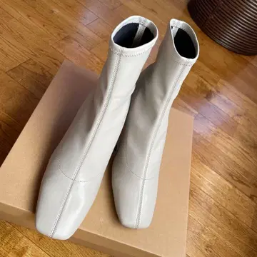 그레이쥬 숏부츠 새상품급 힐 약 6cm