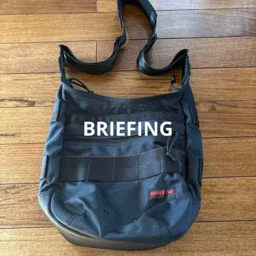 BRIEFING 브리핑 숄더백 네이비