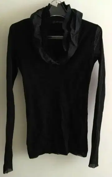 D. EXTERIOR 블랙 긴팔 상의 이탈리아제 S