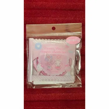 완판템 새상품 산리오 메조피아노 케이스 포함 거울&빗 세트 베리에짱