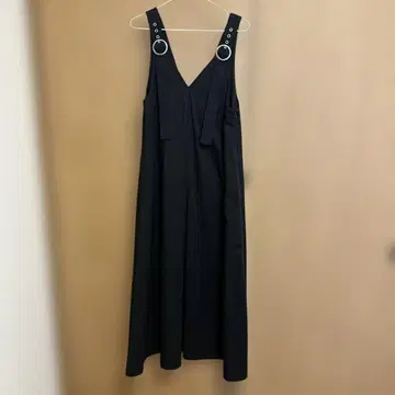 G.V.G.V 살로펫 원피스 블랙