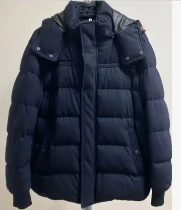 UNIQLO 네이비 후드 부착 다운 자켓