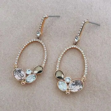 스와로브스키 SWAROVSKI 귀걸이 양쪽 귀