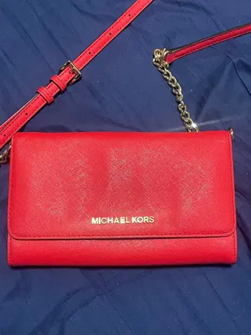 MICHAEL KORS 체인 숄더 지갑