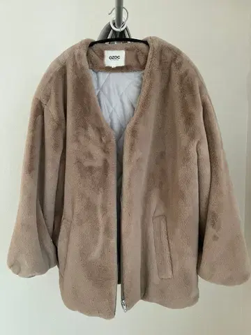 OZOC 퍼 블루종 베이지