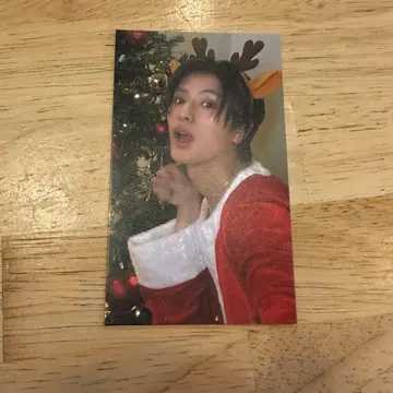 ICEx 아쿠네 온세 산타 트레이딩 카드