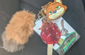 새상품 시마무라 주토피아 닉 와일드 입체 참 키링