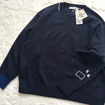 유니클로 x 안야 힌드마치 니트 네이비 3XL