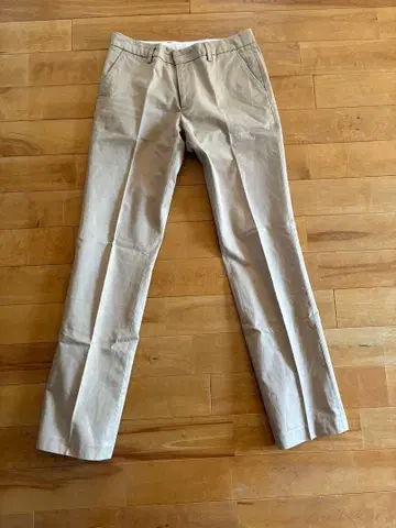베이지 치노 팬츠 L 사이즈 100% 코튼 green 현재는 HYKE