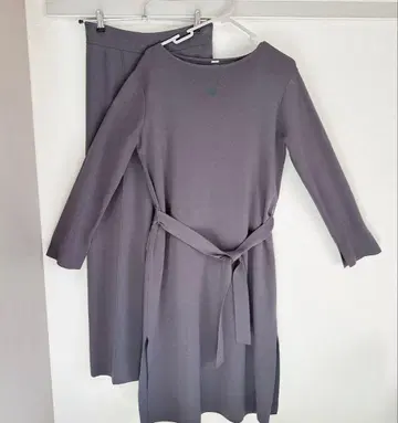 미라 오웬 그레이 허리 리본 포함 셋업