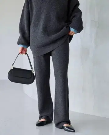 새상품 24AW 프레임워크 와플 플레어 팬츠 니트 울 그레이 S