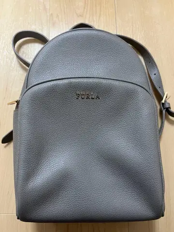 FURLA 그레이 메쉬 포켓 백팩