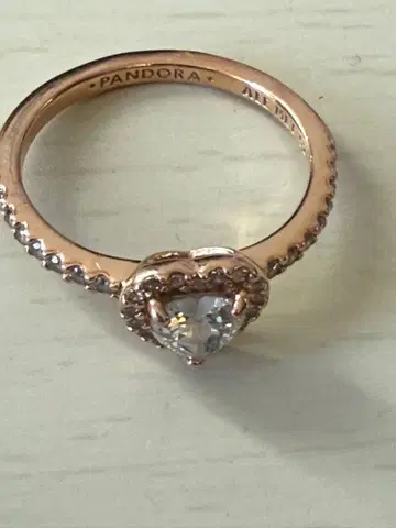 Pandora 하트 모양 스톤 반지