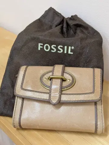 Fossil 지갑 가죽 미사용