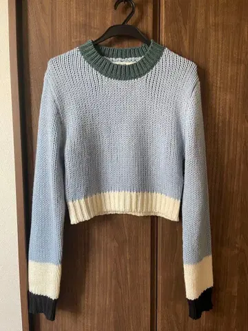 한국 컬러 블록 긴팔 니트 스웨터