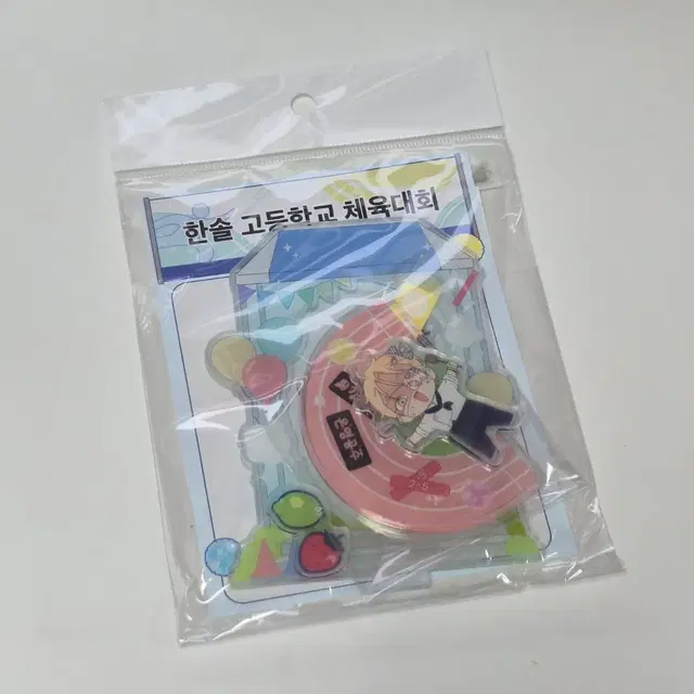 집이없어 집없 애니 아크릴 포카 홀더 스탠드