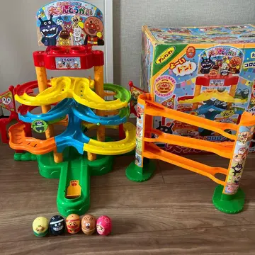 호빵맨 힘내라 코로롱 대운동회, 코로롱 파크