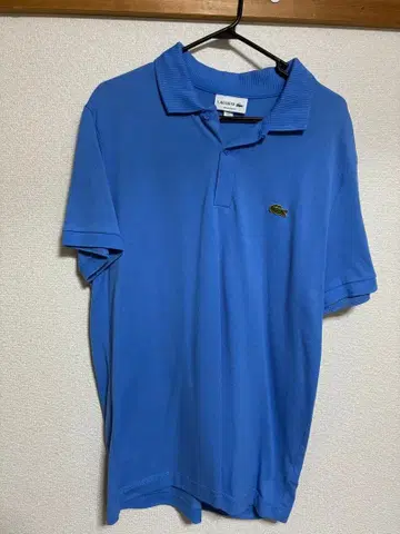 LACOSTE 파랑 피케 셔츠 - 한 번도 입지 않은 셔츠