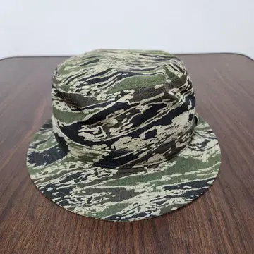 backchannel 백 채널 버킷햇