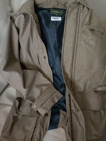 에디 바우어 베이지 점퍼/블루종