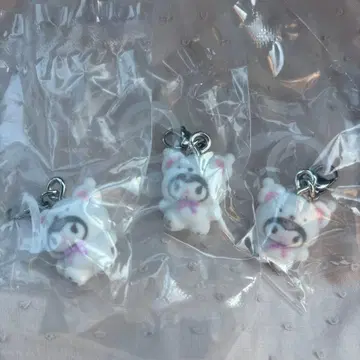 산리오 가챠가챠 복슬복슬 스노우 메지루시 액세서리 쿠로미 3개 세트