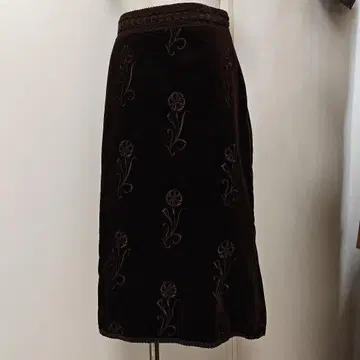 ANDREW GN 다크 브라운 벨벳 스커트