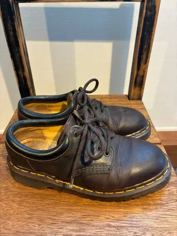Dr. Martens 5홀 8053 영국제