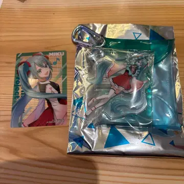 스시로 프로세카 콜라보 하츠네 미쿠 아크릴 키링과 카드 세트