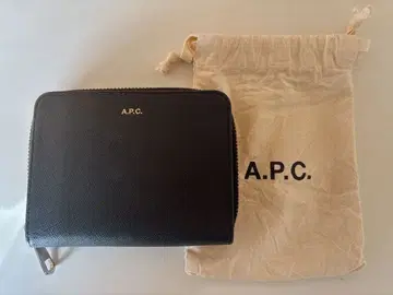 A.P.C 아페쎄 가죽 접이식 지갑 블랙
