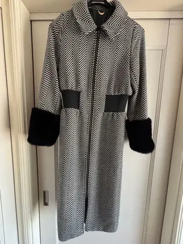 Million Carats 밀리언 캐럿 롱 코트