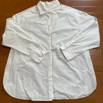 Mila Owen 화이트 긴팔 셔츠