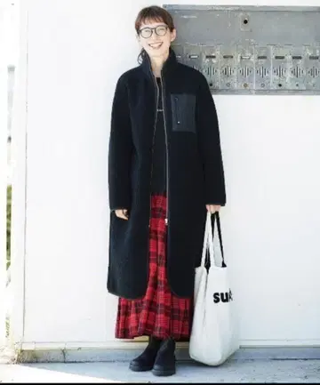 써니클라우드 칠흑의 보아 코트 MP 새상품급입니다