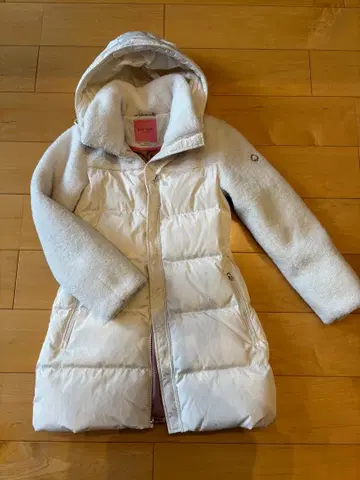 케이트 스페이드 화이트 다운 코트