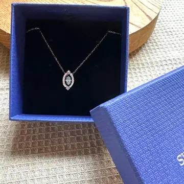 스와로브스키 목걸이