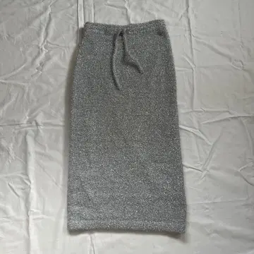 framework CALMER 타이트 스커트