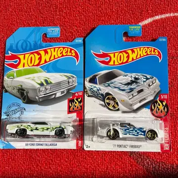 핫휠 Ford Torino & Pontiac Firebird