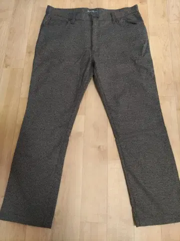Eddie Bauer 에디 바우어 체크 무늬 팬츠 그레이 계열 W36