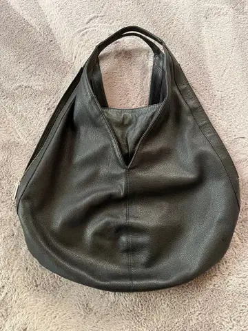 M.U.L 가죽 블랙 토트백