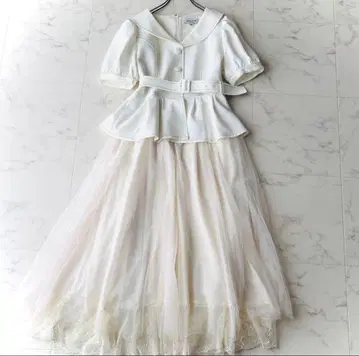 에밀리아 위즈 퍼프 슬리브 원피스 M 화이트 튤 레이스