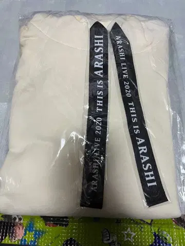 THIS IS ARASHI LIVE 2020 후드티