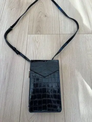 미사용 긴자 카네마츠 악어 엠보싱 숄더